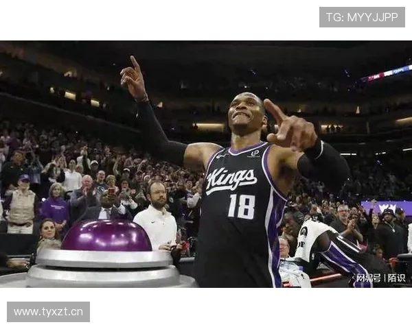 掘金迅速反击哈达威追身三分精准命中展现强大火力 掘金迅速反击哈达威追身三分精准命中展现强大火力